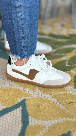 dallas sneaker