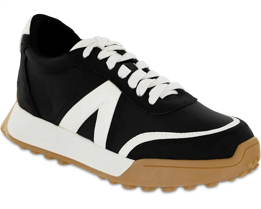 mia town sneaker - black