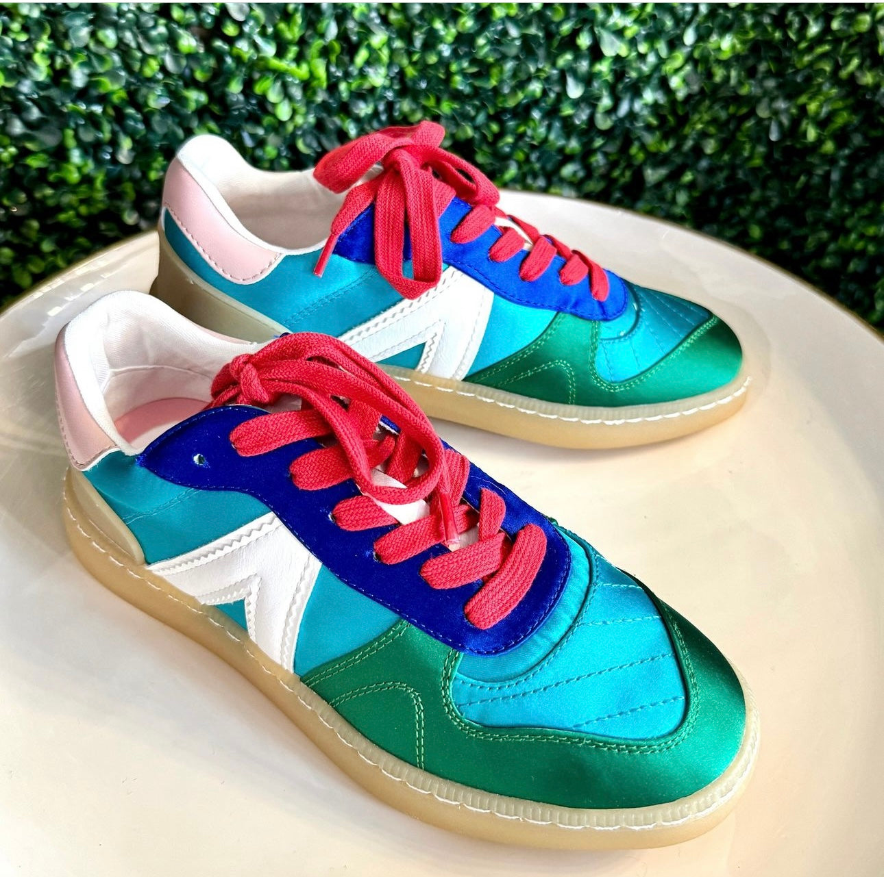 mia vesta sneaker - turquoise / green multi