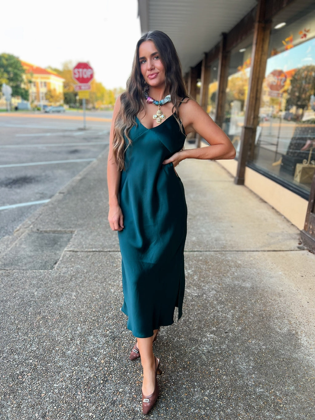 junction satin midi in emerald