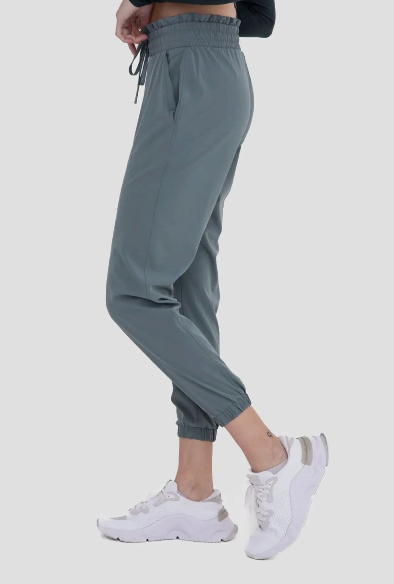 cuffed essential jogger - blue/ green