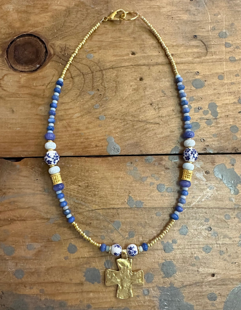 elsie beaded necklace