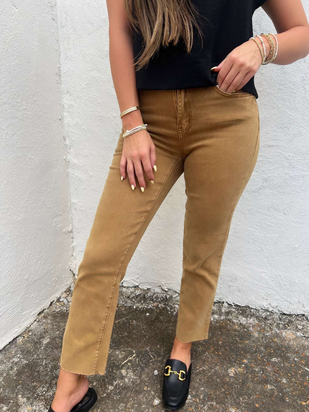 layton straight leg jean in khaki