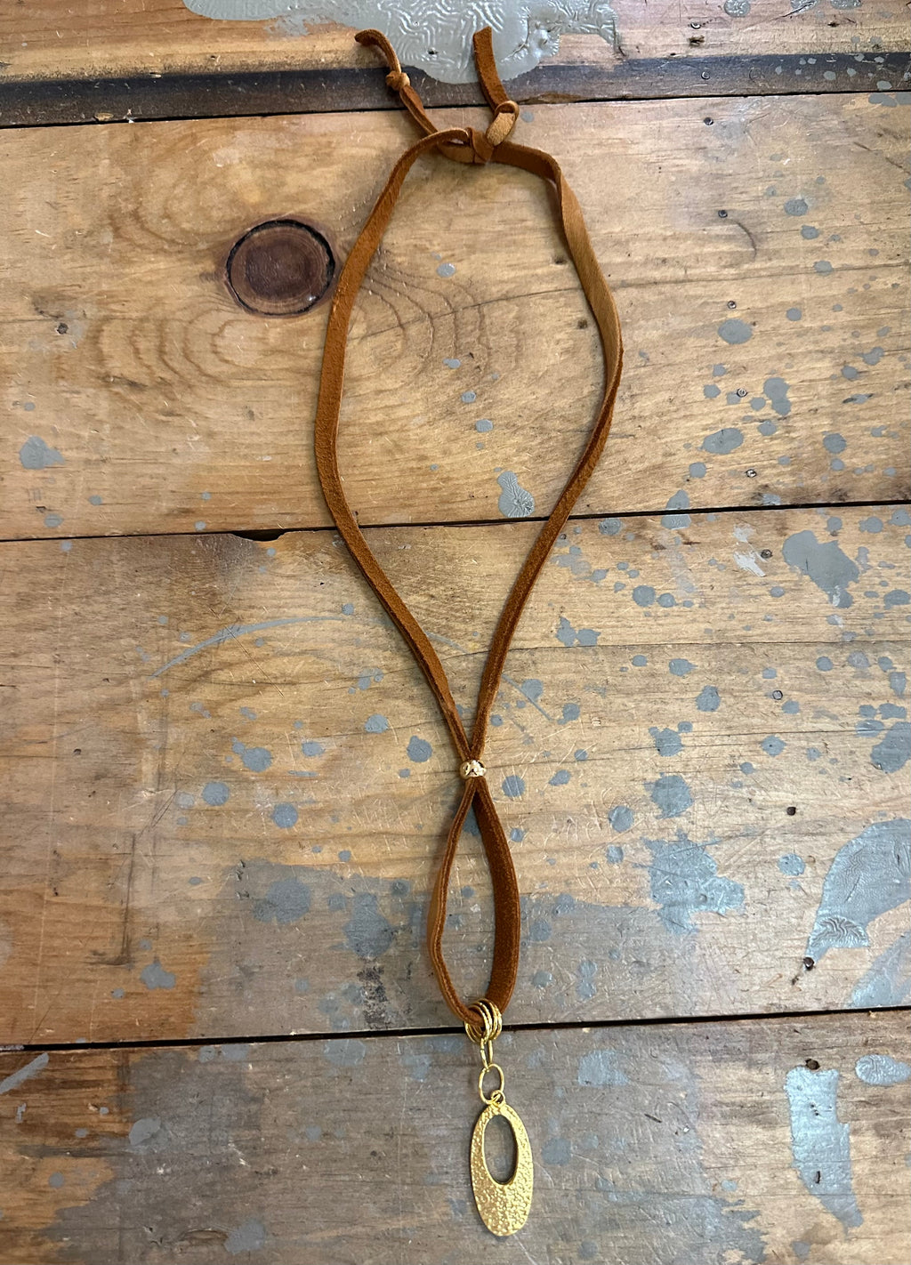 junie leather necklace