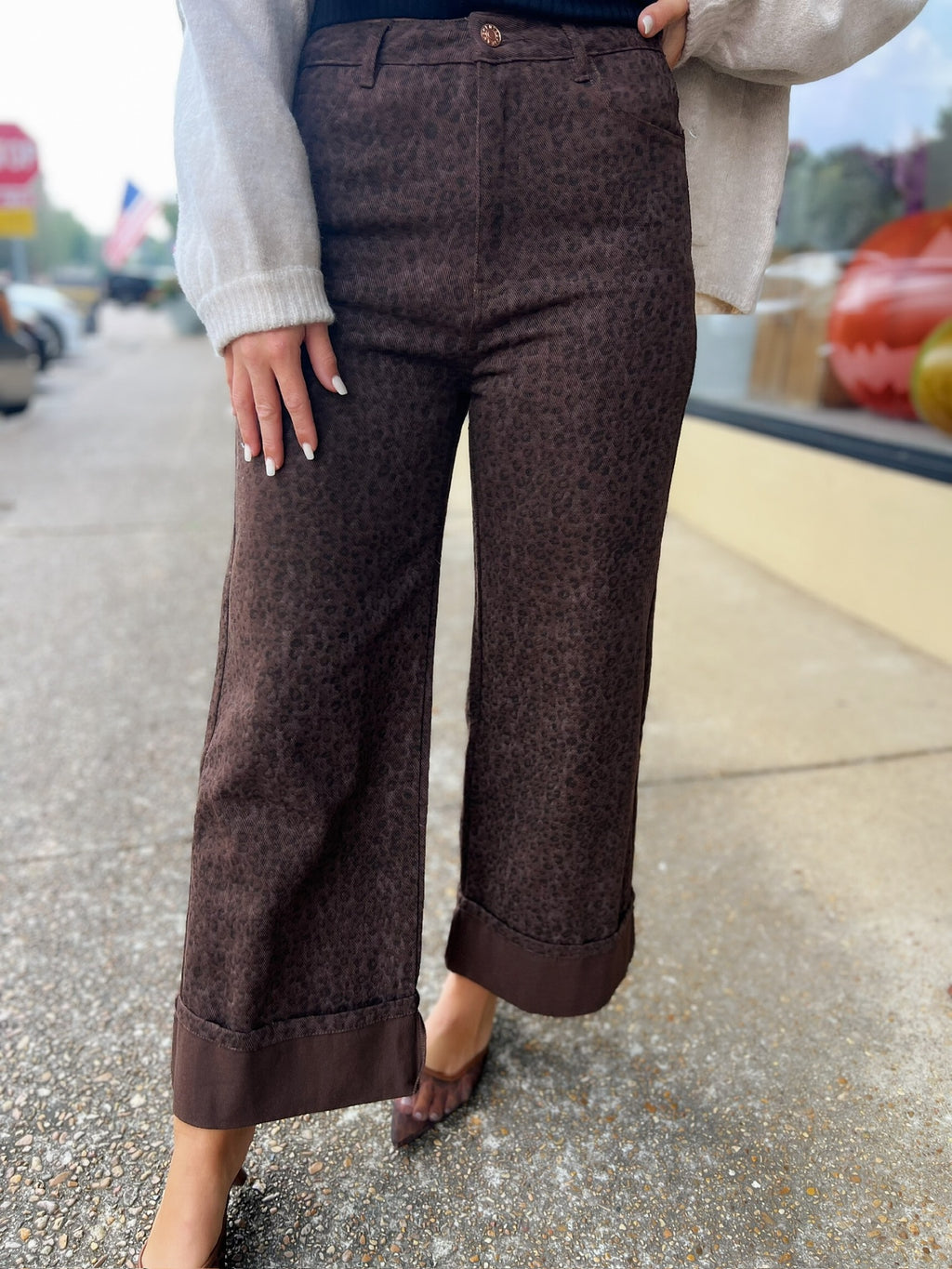 harlow cuffed cheetah pant