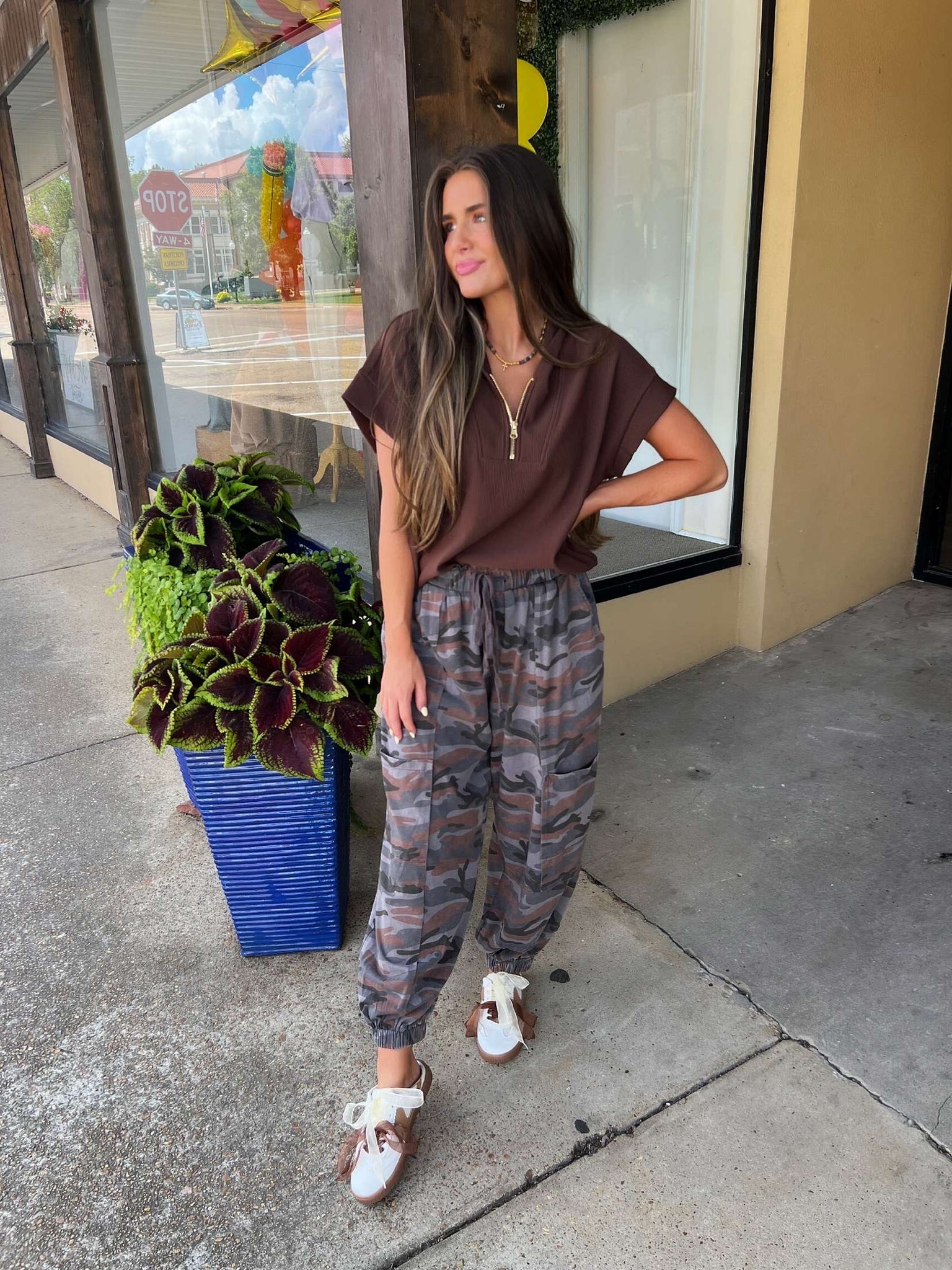 renegade camo jogger